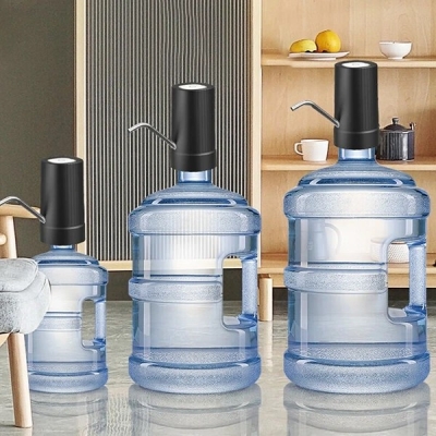 پمپ آب شارژی مسافرتی 5 وات مدل JLB-W19 ارزانترین فروشگاه اینترنتی