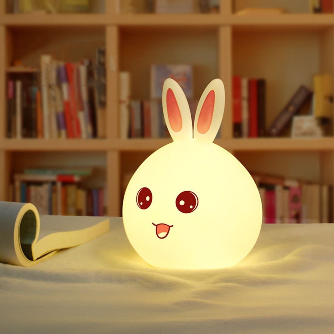چراغ خواب سیلیکونی سنسوری 5 حالته  خرگوش خندان در ارزانترین فروشگاه اینترنتی ایران ارزان