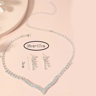 نیم ست نگین کاری شده