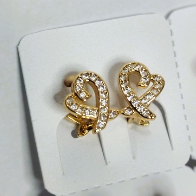 گوشواره طرح قلب