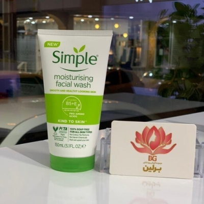 شوینده mpisturising facial wash سیمپل حجم 150 میل ساخت کشور لهستان