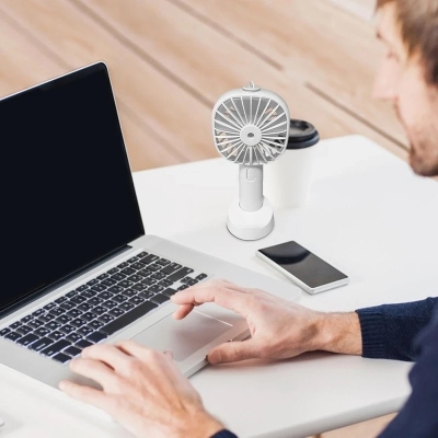 پنکه مه پاش دستی با هولدر موبایل مدل Beauty Fan با ۳ سطح سرعت در ارزانترین فروشگاه اینترنتی ایران ارزان