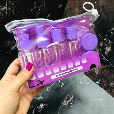 پک آرایشی مسافرتی ۸ تکه