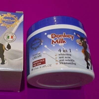 کرم جادویی 4 در 1 شیر الاغ حجم 125 میلی لیتر ایتالیایی در ارزانترین فروشگاه اینترنتی ایران ارزان