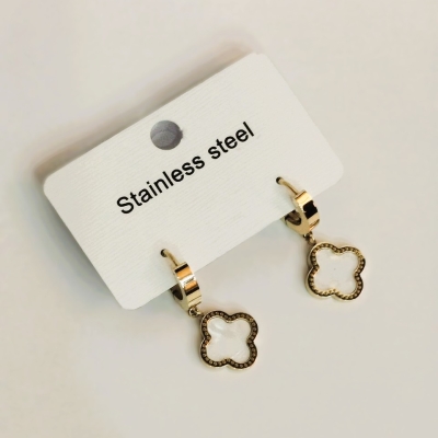 گوشواره ونکلیف چهار برگ تو خالی  استیل رنگ ثابت ارزانترین فروشگاه اینترنتی