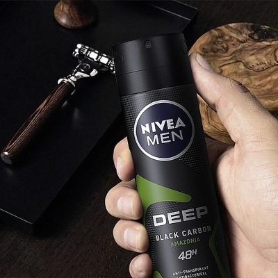 اسپری بدن مردانه Deep مدل Amazonia حجم ۱۵۰ میل با ماندگاری ۴۸ ساعت