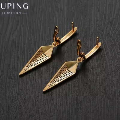 گوشواره فول نگین برند ژوپینگ در ارزانترین فروشگاه اینترنتی ایران ارزان