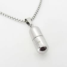 پلاک گردنبند کپسول عشق نقره ای بازشو ارزانترین فروشگاه اینترنتی